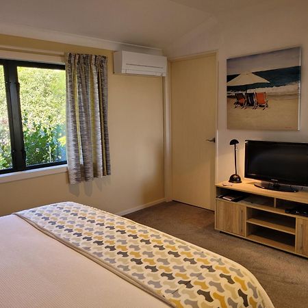 Hazelwood Mapua Bed & Breakfast エクステリア 写真